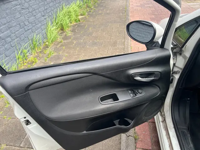 Fiat Punto Evo 0.9 TwinAir Edizione Cool 2013 Benzine 7