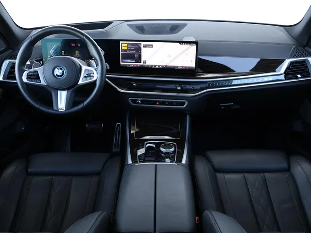BMW X5 xDrive50e 2025 Hybride Benzine 23