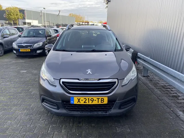 Peugeot 2008 1.2 VTi 2014 Benzine 7