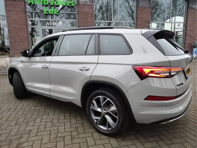 Škoda Kodiaq 1.5 TSI DSG Sportline 7pers. 2023 Benzine 4