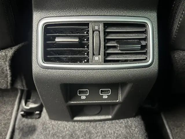 Renault Mégane Estate 1.3 TCe 140 Techno 2023 Benzine 32