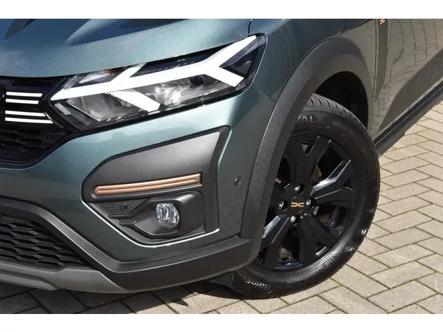 Dacia Jogger Hybrid 140 Extreme 7p. 2024 Hybride Benzine 4