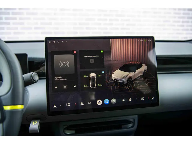 Lynk & Co 02 More 66 kWh 2026 Elektrisch 24