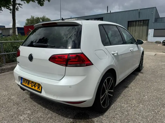 Volkswagen Golf 1.4 TSI ACT Bns Ed R 2015 Benzine 6