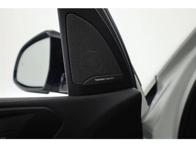 BMW X5 xDrive50e M Sport 2023 Hybride Benzine 8