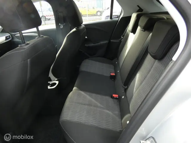 Opel Corsa 1.2 Edition 2023 Benzine 9