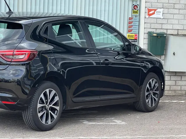 Renault Clio 1.0 TCe Zen 2021 Benzine 23