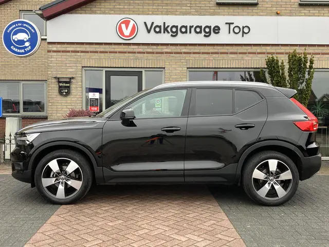 Volvo XC40 1.5 T3 2019 Benzine 10