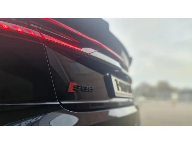 Audi SQ8 4.0 TFSI SQ8 quattro 2022 Benzine 19