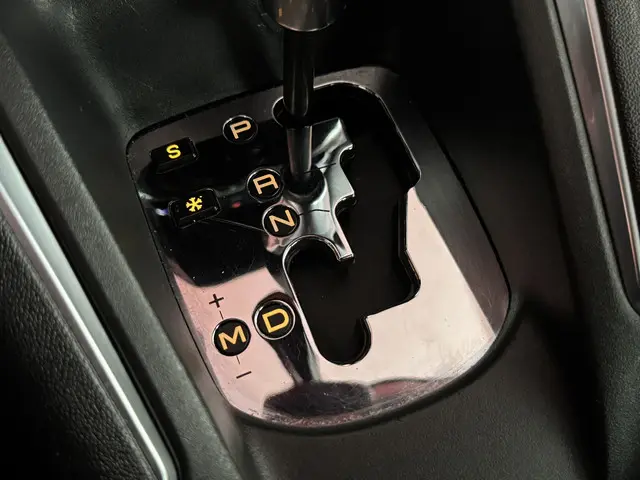 Peugeot 208 1.2 PureTech GT-line 2017 Benzine 39