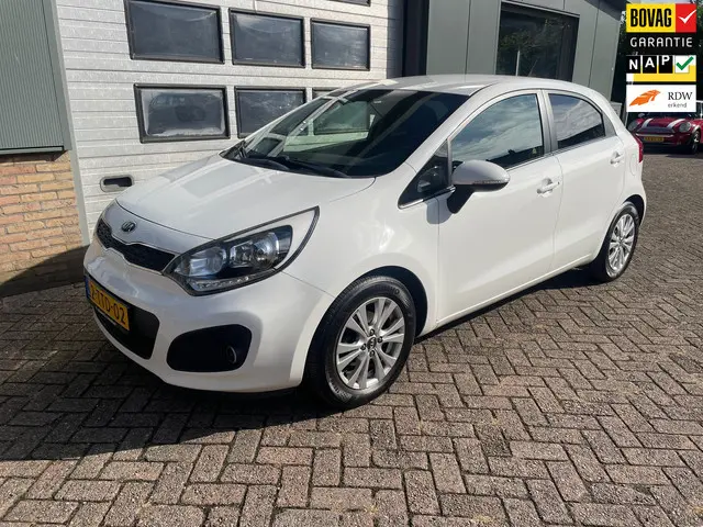 Kia Rio 1.2 CVVT World Cup Edition 2014 Benzine