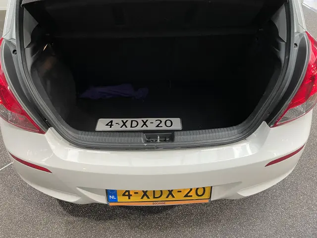 Hyundai i20 1.2i Go! 2015 Benzine 8