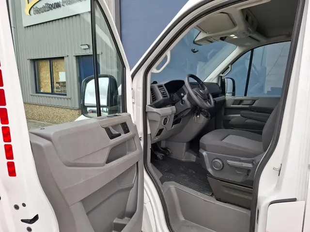 Volkswagen Crafter 35 2.0 TDI L3H3 Highline 2019 Diesel 20