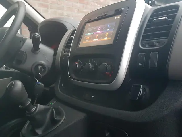 Renault Trafic 1.6 dCi T27 L1H1 Comfort 2018 Diesel 10