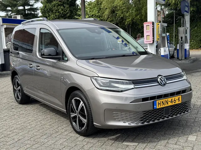 Volkswagen Caddy 1.5 TSI 5p 2023 Benzine 9