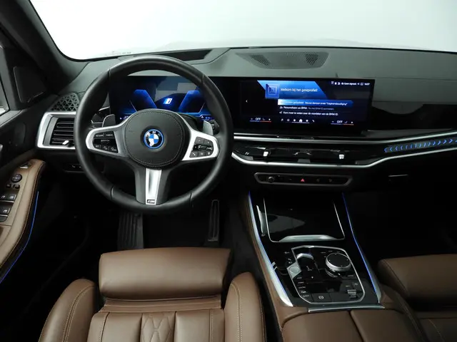 BMW X5 xDrive50e 2024 Hybride Benzine 10