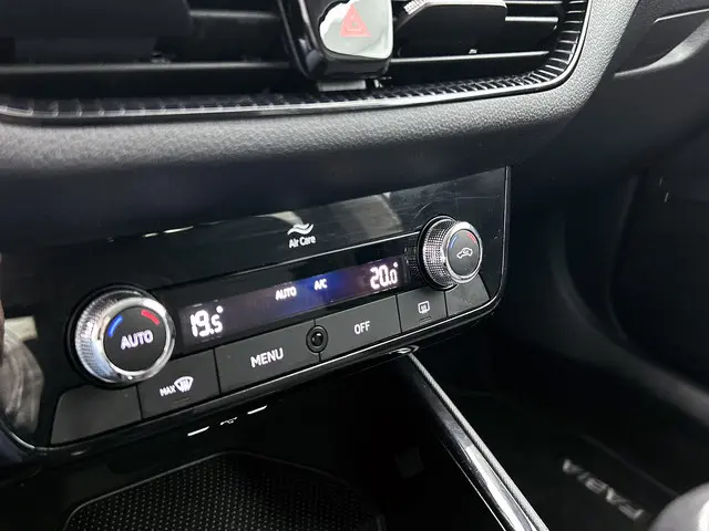 Škoda Fabia 1.0 MPI 80pk Ambition 2023 Benzine 24