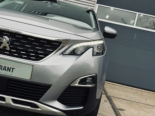 Peugeot 3008 1.2 PureTech Première 2018 Benzine 16