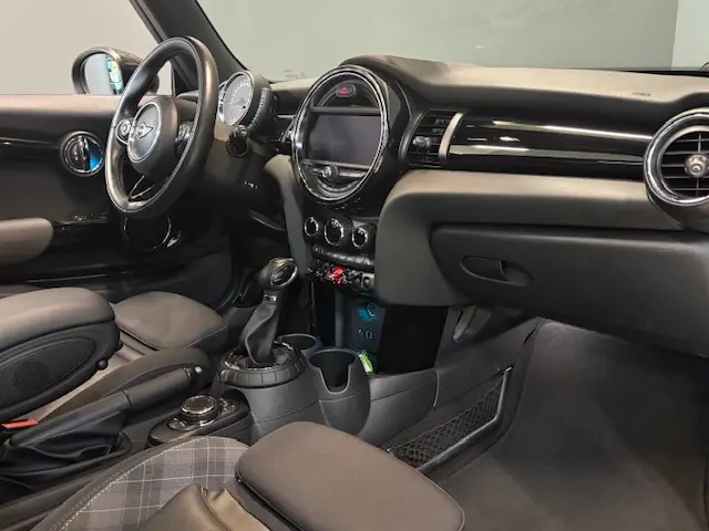 MINI Cooper Mini 1.5 Serious Automaat 2016 Benzine 12