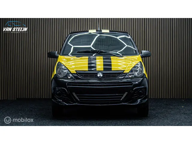 Aixam Coupé Brommobiel GTi Geel | 16dkm 2013 Diesel