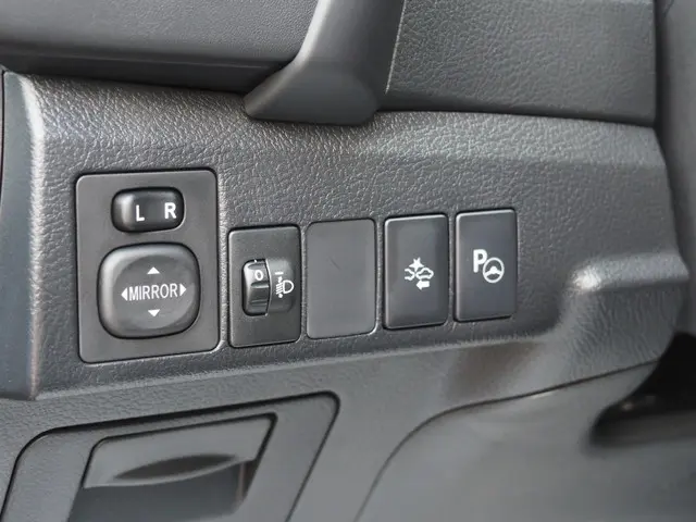Toyota Auris 1.8 Hybrid Now 2017 Hybride Benzine 14