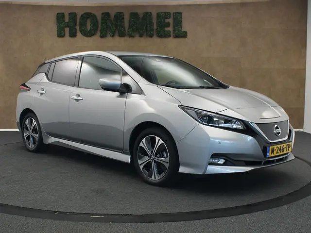 Nissan Leaf N-Connecta 40 kWh 2021 Elektrisch 13