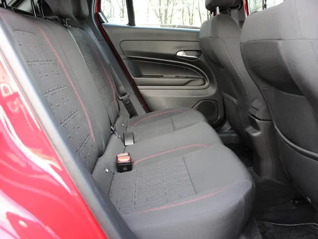 Fiat 600 600e RED 54 kWh 2024 Elektrisch 14