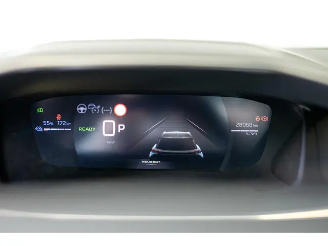 Peugeot e-2008 EV GT 54 kWh 2023 Elektrisch 4