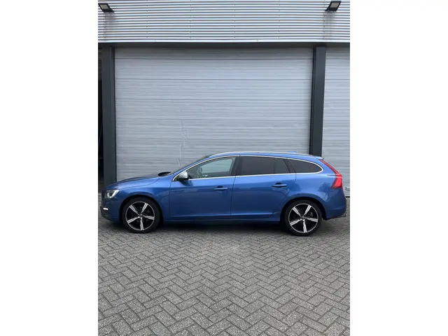 Volvo V60 2.0 D4 Business Sport 2018 Diesel 3