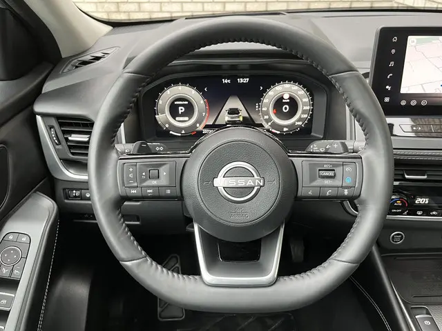 Nissan QASHQAI 1.3 MHEV Xtronic N-Connecta 2025 Benzine 33