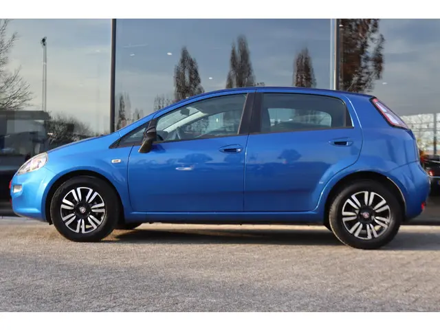 Fiat Punto EVO 0.9 TWINAIR EASY 5-DEURS 2012 Benzine 10