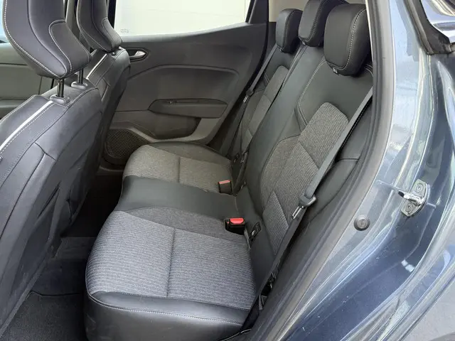 Renault Clio 1.0 TCe Intens 2020 Benzine 14