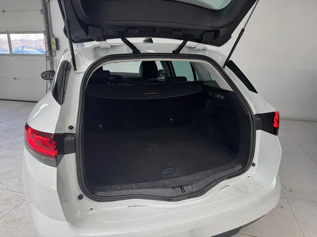 Renault Mégane Estate 1.3 TCe 140 Techno 2023 Benzine 9