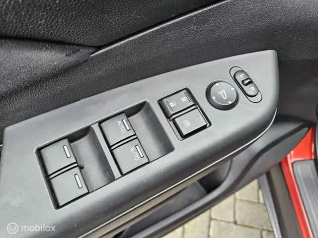 Honda CR-V 2.0i Comfort zeer nette auto!! 2013 Benzine 16