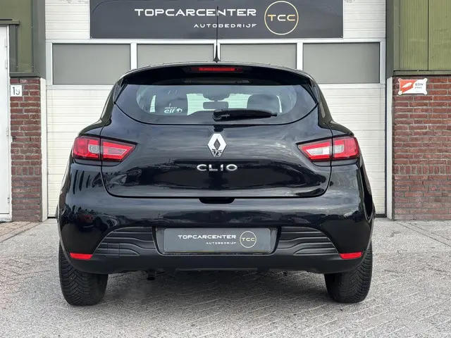 Renault Clio 1.2 16V/AIRCO/NAVI/APK 2014 Benzine 7