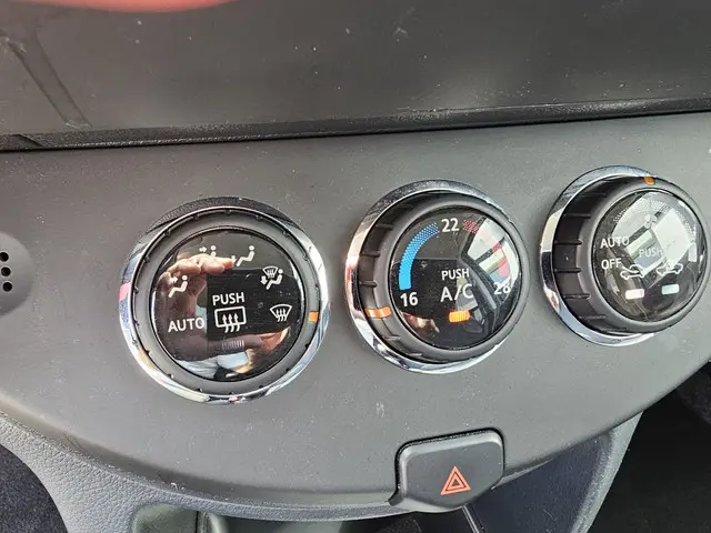 Nissan Note 1.4 Connect Edition 2012 Benzine 14