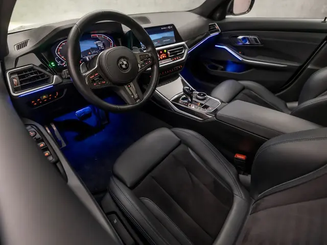 BMW 3 Serie 330i High Executive M Sport 2019 Benzine 15