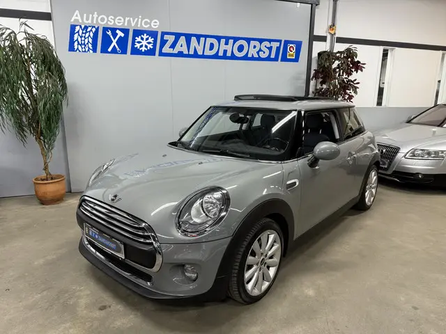 MINI One Mini 1.2 Business 2015 Benzine
