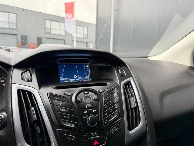 Ford Focus Wagon 1.0 EcoBoost Edition Plus 2014 Benzine 22