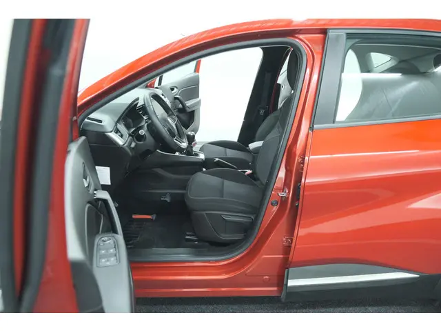 Renault Captur TCe 100 Zen 2021 Benzine 23