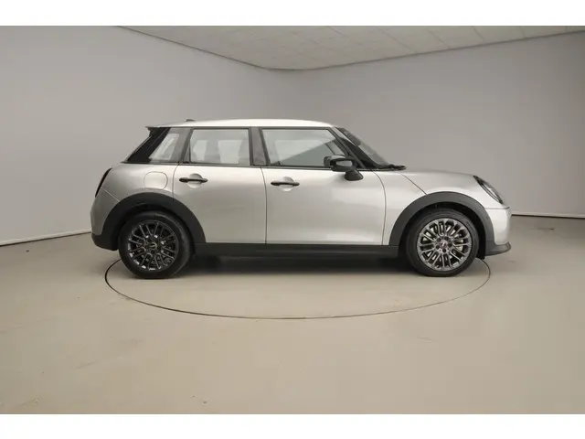 MINI 5-Deurs Cooper S 2025 Benzine 4