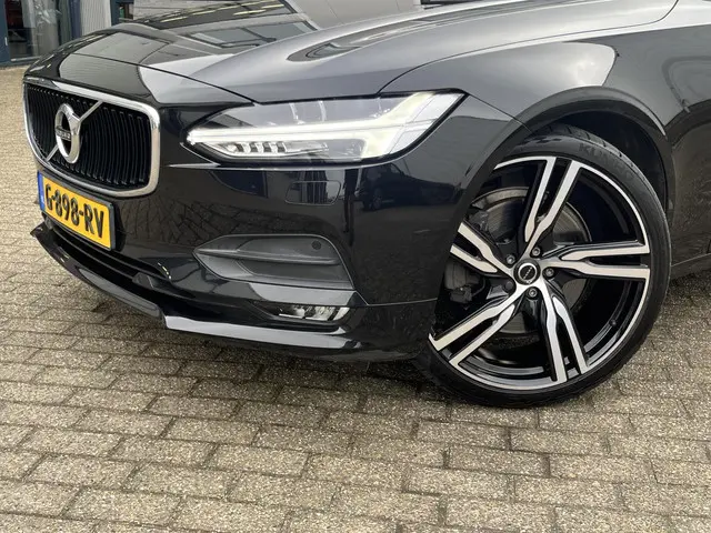 Volvo S90 2.0 T4 Inscription 2018 Benzine 33