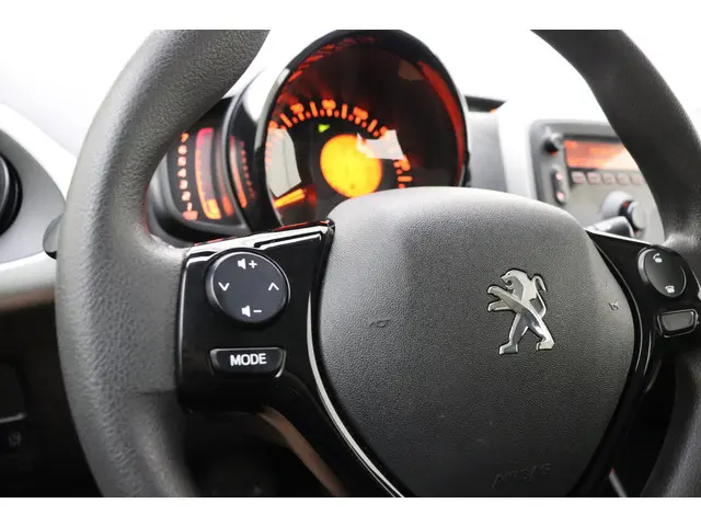 Peugeot 108 1.0 e-VTi Active 2016 Benzine 20