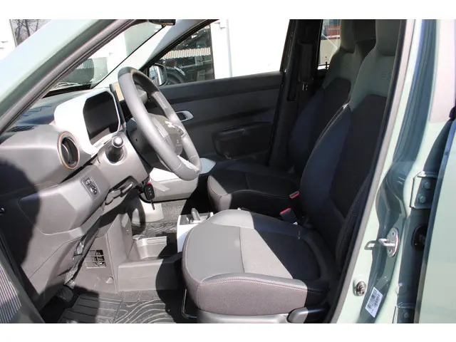 Dacia Spring Extreme 65 26.8 kWh 2025 Elektrisch 12