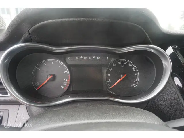Opel KARL 1.0 ecoFLEX Innovation 2016 Benzine 9