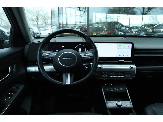 Hyundai Kona ELECTRIC PREMIUM 65.4 kWh 2023 Elektrisch 18