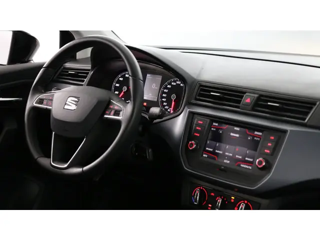 SEAT Arona 1.0 TSI 95pk Style 2020 Benzine 17