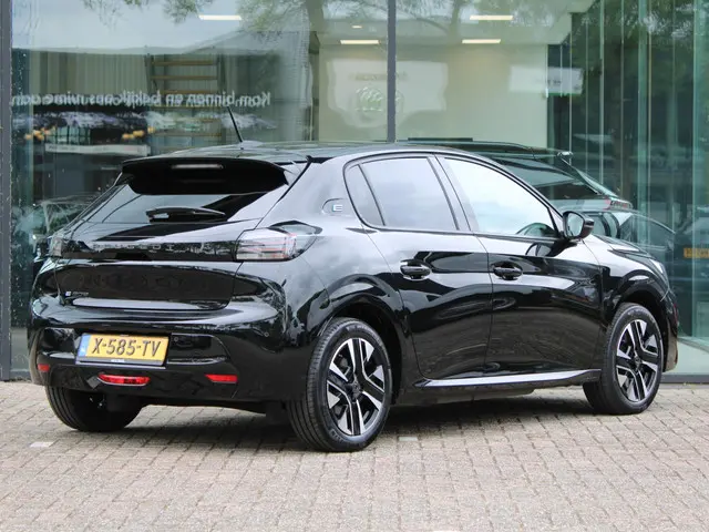 Peugeot e-208 EV Allure 50 kWh 2024 Elektrisch 6