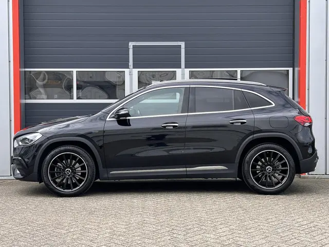 Mercedes-Benz GLA 250 e AMG Line 2020 Hybride Benzine 5