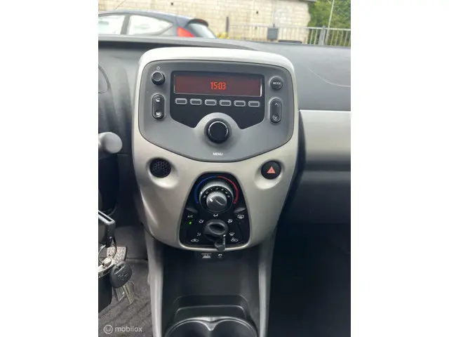 Peugeot 108 1.0 VTi Allure TOP! 2015 Benzine 16
